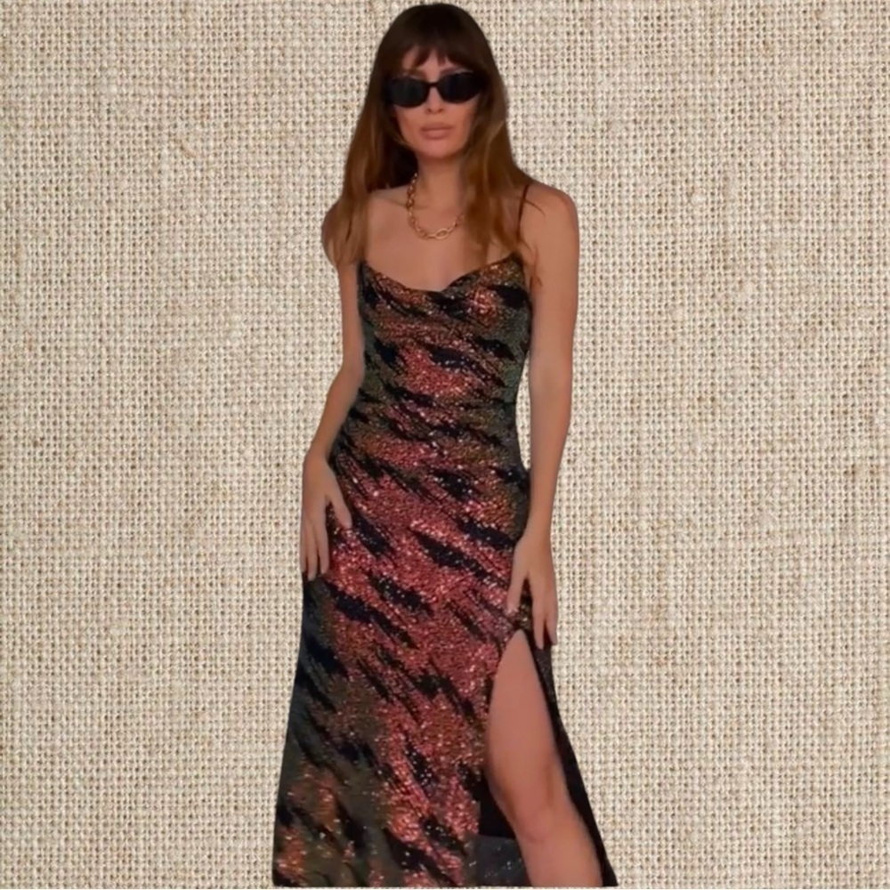 Sequin mini dress - Picture 2 of 5